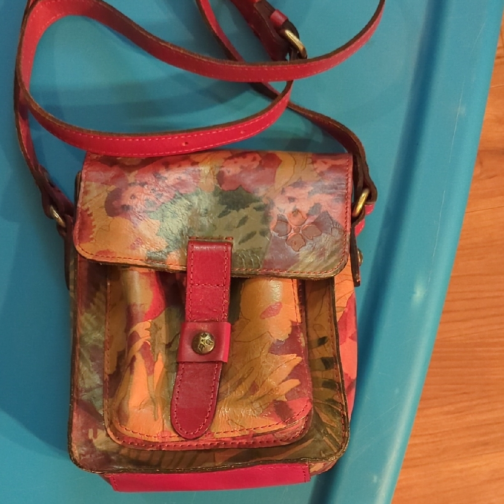 Patricia Nash Multicolor Floral Crossbody Bag